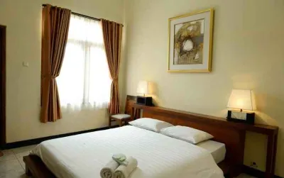 Griya Teratai Hotels in Mangkubumen