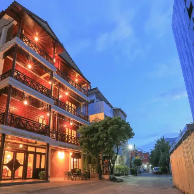 Phongsavath Boutique Hotel Hotels near Wat Haysoke