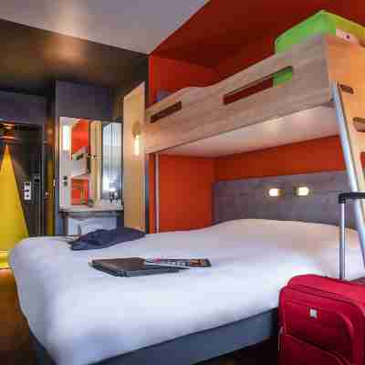Ibis Budget Coutances Rooms