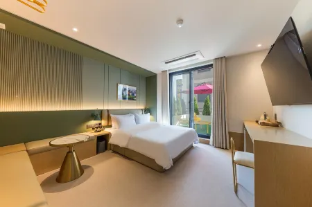 Hotel Aria Отели в г. Чхонан