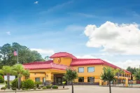 Super 8 by Wyndham Dublin