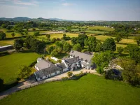 The Briers Hotel a 