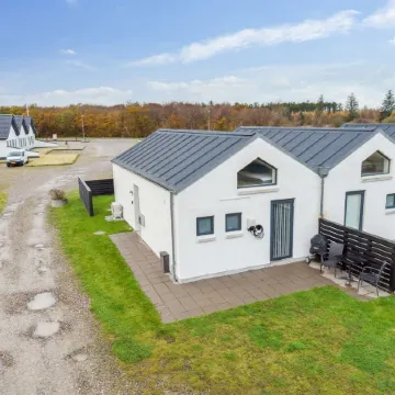 "Helemine" - 400m from the Sea