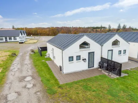 "Helemine" - 400m from the Sea Отели в г. Fjerritslev