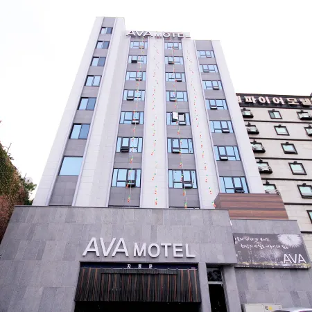 ava hotel