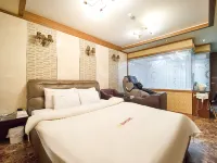 Sanbon Zzam Hotels near Surisa Temple