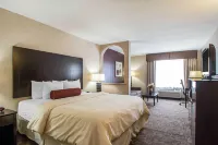 Clarion Inn Elmhurst - Oak Brook Near I-88 I-290 I-294 فنادق في Elmhurst