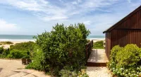 Island Vibe Jeffreys Bay Hotels in Jeffreysbaai