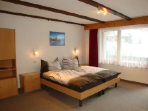 Haus Azur Hotels in Visp