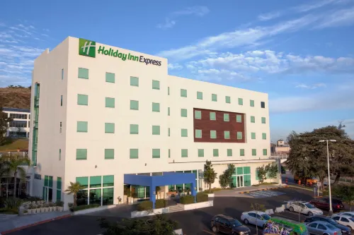 Holiday Inn Express Guadalajara Iteso Các khách sạn ở Los Gavilanes