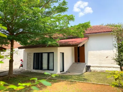 TP 20 Semarang Hotels in South Semarang