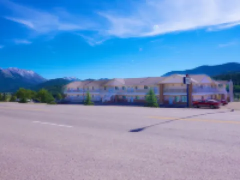 Bcminns - Coleman Hotels in Crowsnest Pass