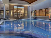 Oulton Hall Hotel, Spa & Golf Resort - Pools