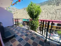 The Kuber Hotel & Restaurant Hôtels à : Kinnaur