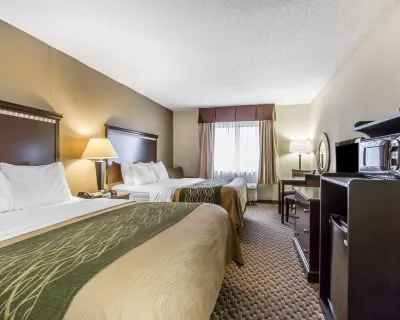 Quality Inn Macomb Near University Area Hotels near Greenhouse