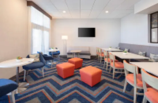 햄프턴 인 산타크루즈 웨스트, CA