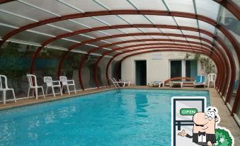 Garabit Hotel