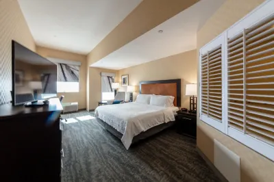 Holiday Inn Express & Suites Riverport Richmond Hotels in Delta