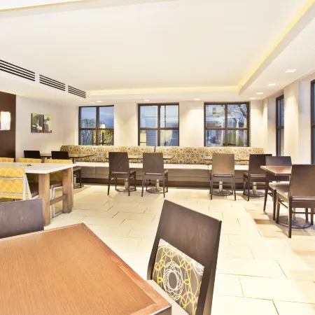 Holiday Inn Express BOSTON-WALTHAM by IHG