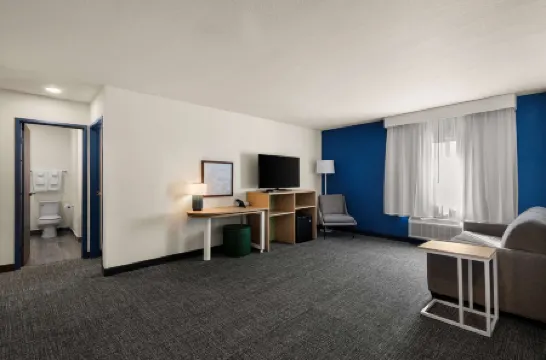 Spark by Hilton Fort Wayne