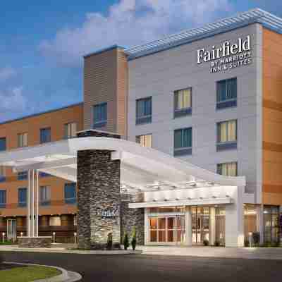 Fairfield Inn & Suites Lincoln Crete Hotel Exterior