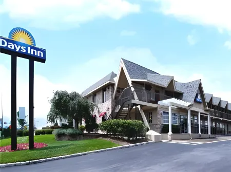 Days Inn by Wyndham Springfield/Phil.Intl Airport