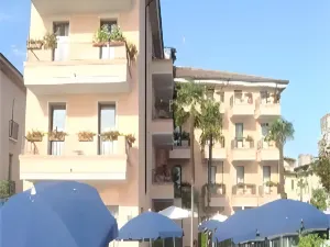 Hotel Eden