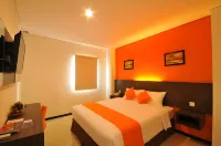 Pratama Hotel and Convention - parcheggio