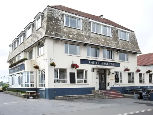Commodore Hotel by Greene King Inns Hotels in Christchurch