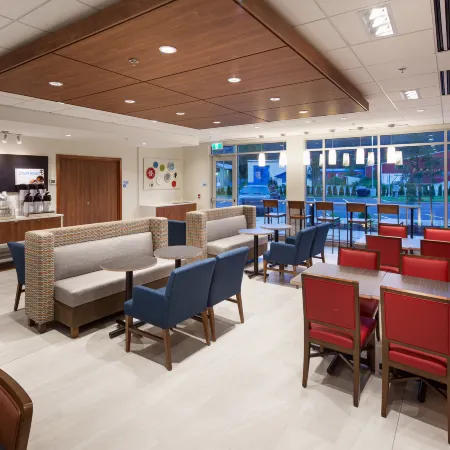Holiday Inn Express & Suites TERRACE by IHG