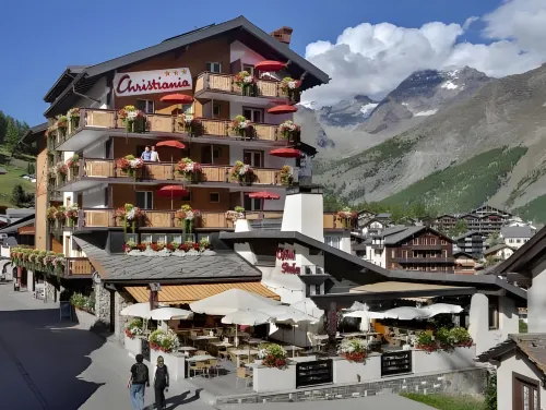 Hotel Christiania Saas-Fee - Balcony
