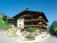 Hotel Kirchbichlhof Hotels in der Nähe von Pfarrkirche Hippach