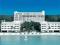 Edgewater Beach Hotel