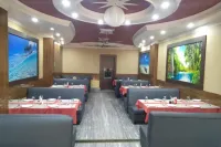 Goroomgo Royal Surya Gaya Hotels in Gayā