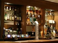 Royal Lodge - Quầy bar