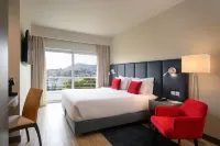Meliá Setúbal Hotels near Mercearia Caetobriga