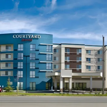 Courtyard Edmonton West