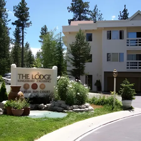 Lodge at Kingsbury Crossing
