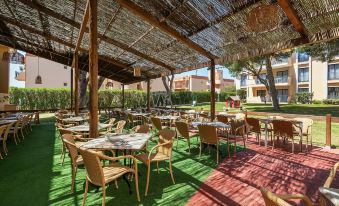 Sol Sancti Petri Aparthotel