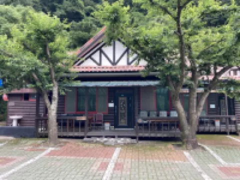 Ulsan Venezia Pension Hotels near Tongdosa Temple