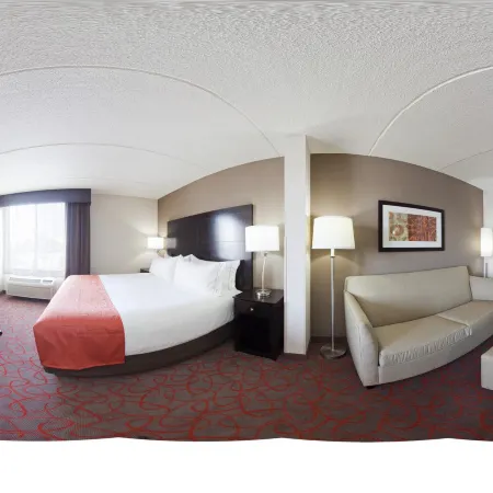 Holiday Inn Express & Suites BLOOMINGTON - MPLS ARPT AREA W by IHG