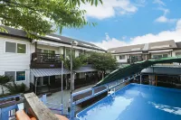 Goesan Byeolbit Pension - 游泳池
