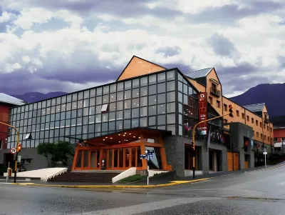Hotel Albatros Các khách sạn gần Comercial del Sur SRL