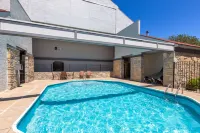 Super 8 by Wyndham Fort Mitchell Cincinnati Area - Swimmingpools