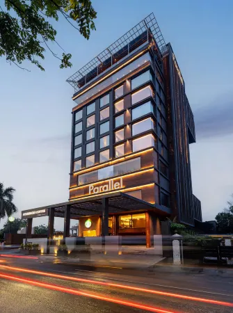 Parallel Hotel Udaipur, A Member of Radisson Indiv Отели рядом с достопримечательностью «Джагдиш Темпл»