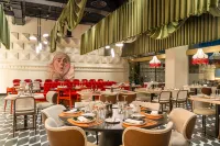 Mediterranean Palace - Breakfast