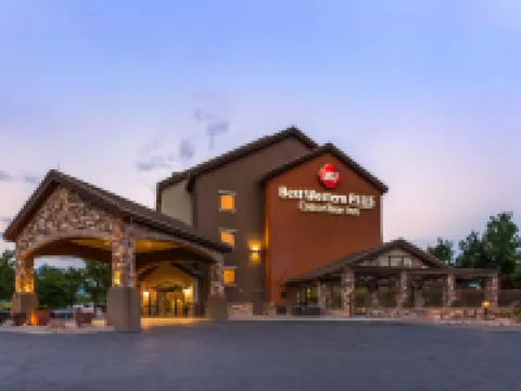 Best Western Plus Cotton Tree Inn Hoteles en Sandy