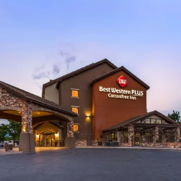Best Western Plus Cotton Tree Inn