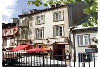 Auberge Place d'Armes - PAR Aneyro Hotel di 