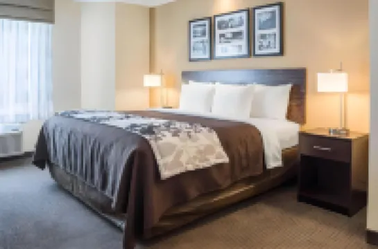 슬립 인 벤드 크로스로드 플라자